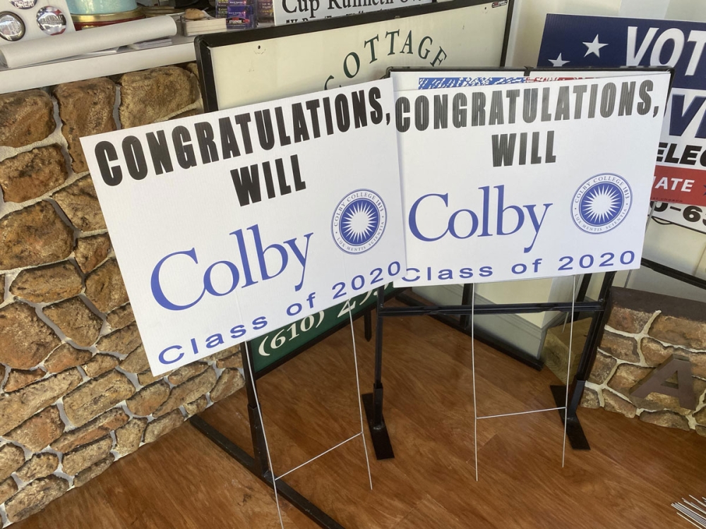 Colby Graduation Signs on H-Stakes