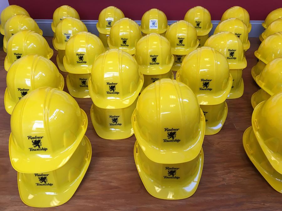 Hardhats - Yellow decal