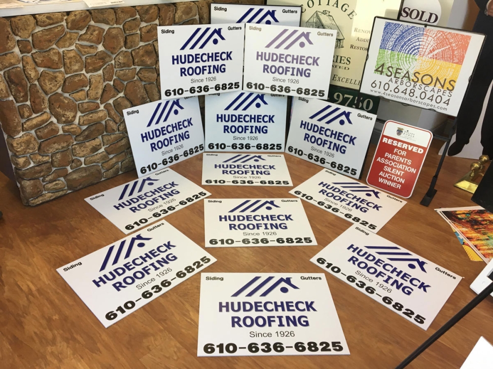 Hudecheck Roofing Signs