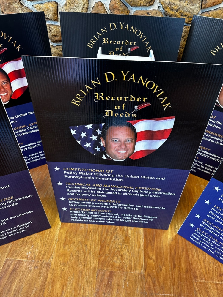 Yanoviak for Recorder of Deeds Coro Signs