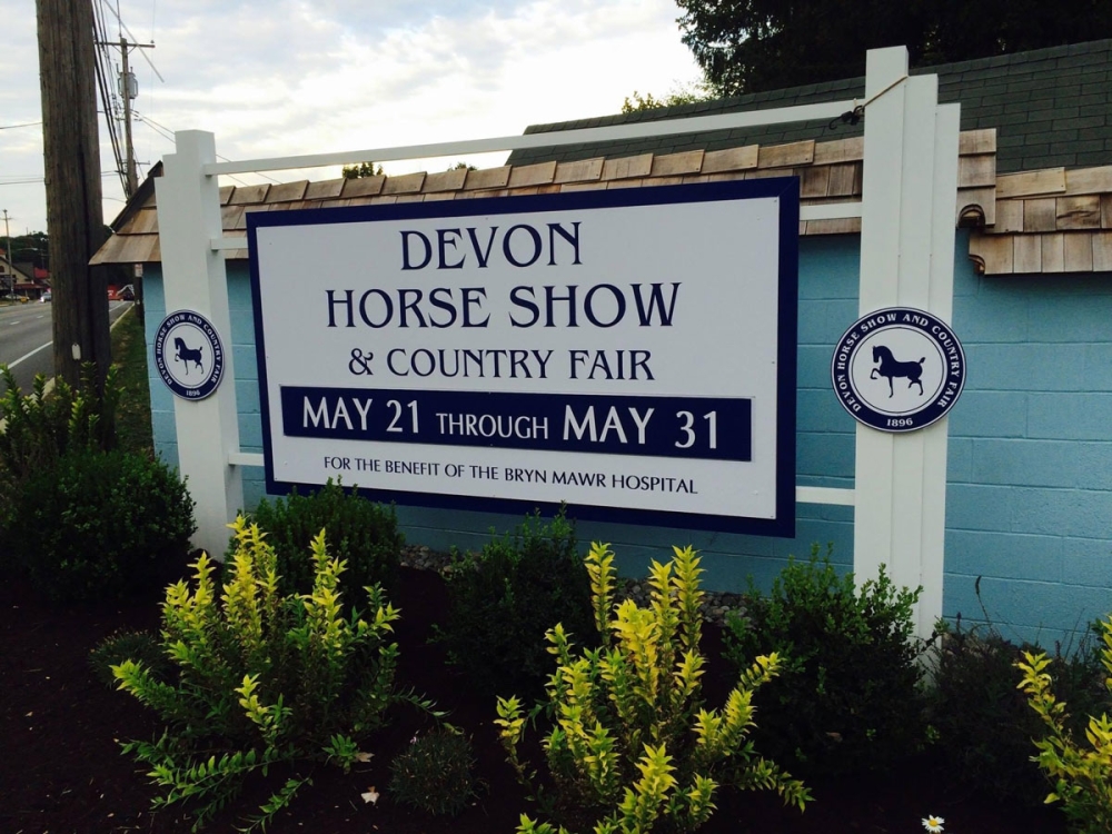 Devon Horse Show Post & Panel