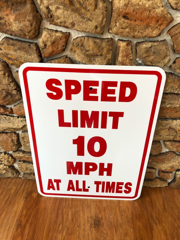 Speed limit Safety Signs