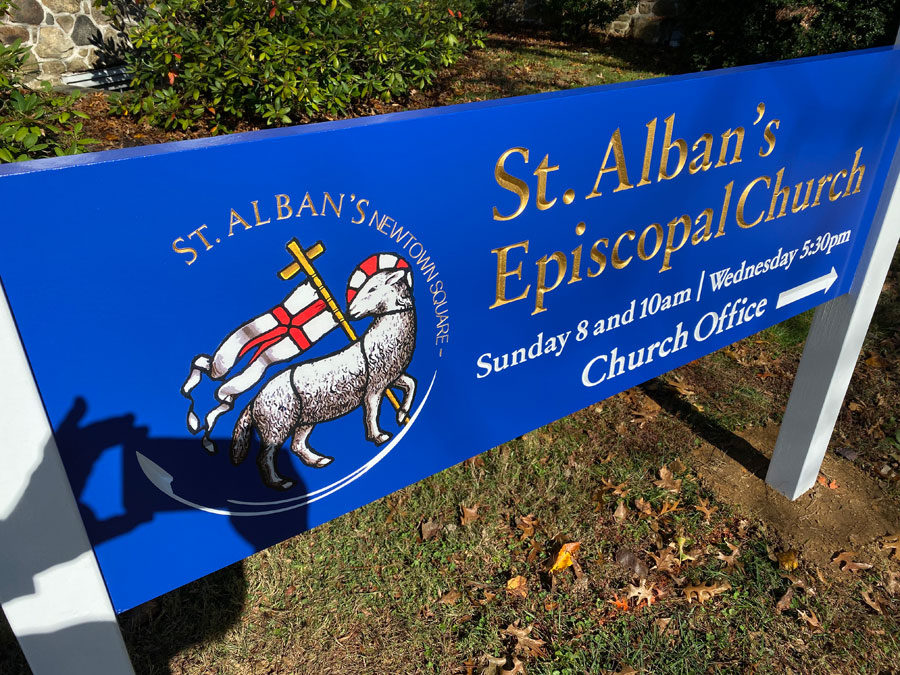 St Albans Main Sign Side View