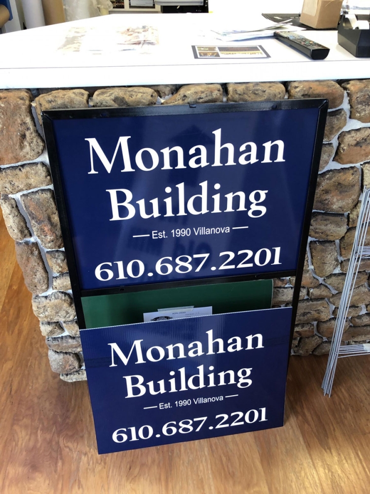 Monahan Building in Heavy Duty Frame and with H-Stakes