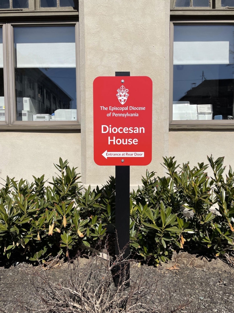 Episcopal Diocese Pole Sign